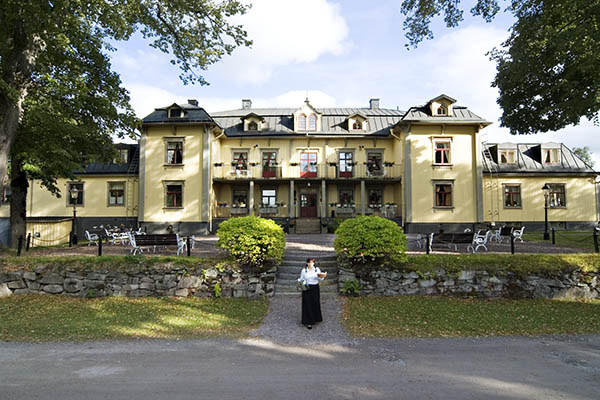 Hennickehammars Herrgrd